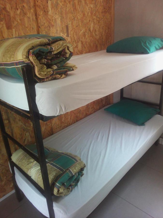 Accoustix Backpackers Hostel Johannesbourg Extérieur photo